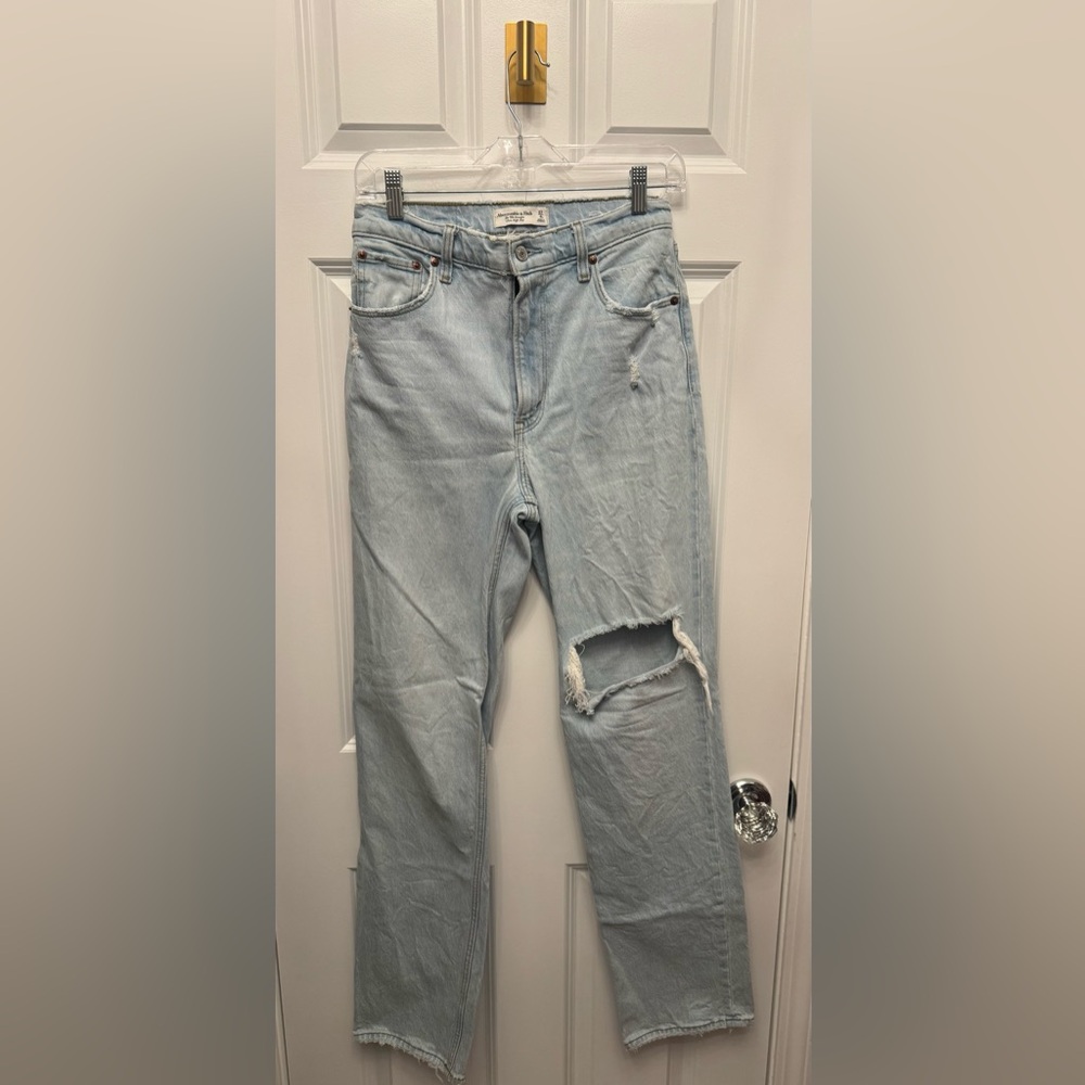 Abercrombie & Fitch 90s Straight High Rise light blue denim jeans 4 long